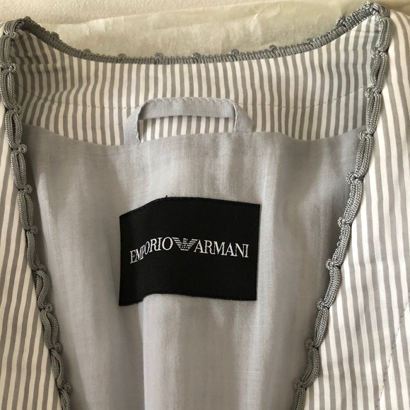 Emporio Armani Grey Pinstripe Blazer Buckle sz 4 - Picture 5 of 8